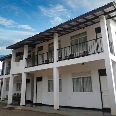 Romana Rest Kataragama Exterior foto