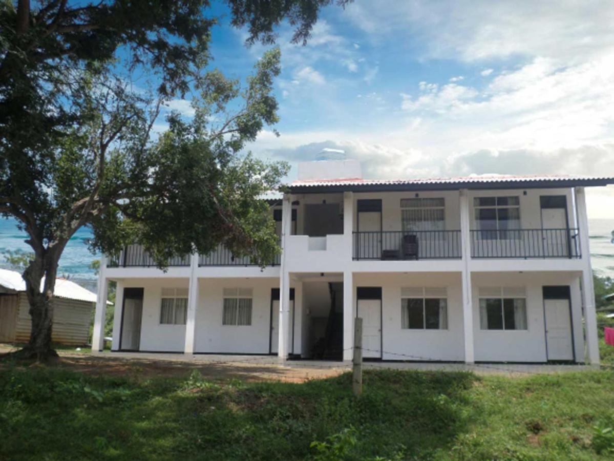 Romana Rest Kataragama Exterior foto