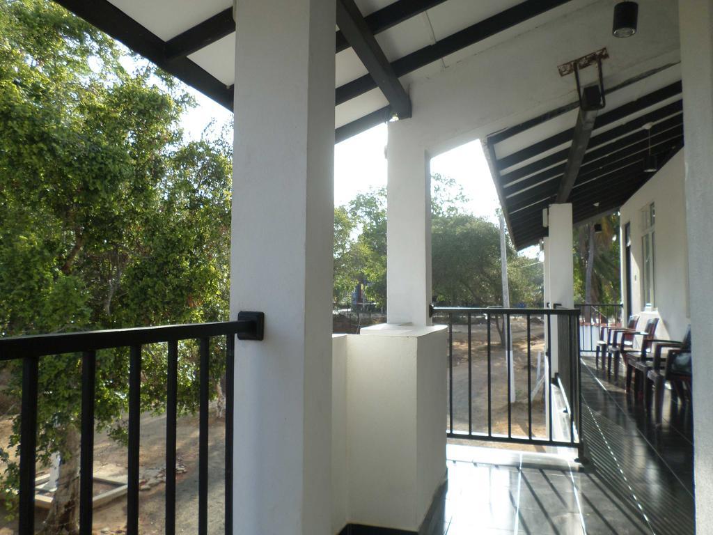Romana Rest Kataragama Exterior foto