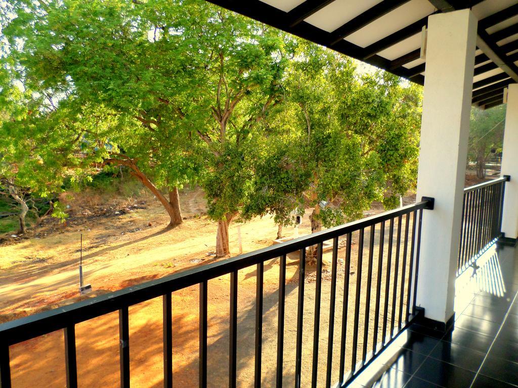Romana Rest Kataragama Exterior foto